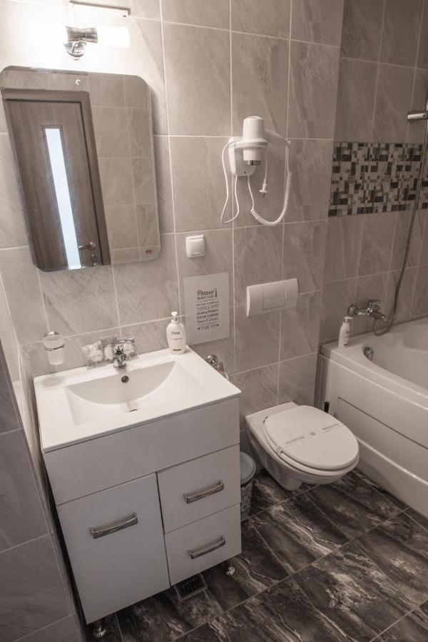 Orchid Luxury Apartment 시나이아 외부 사진