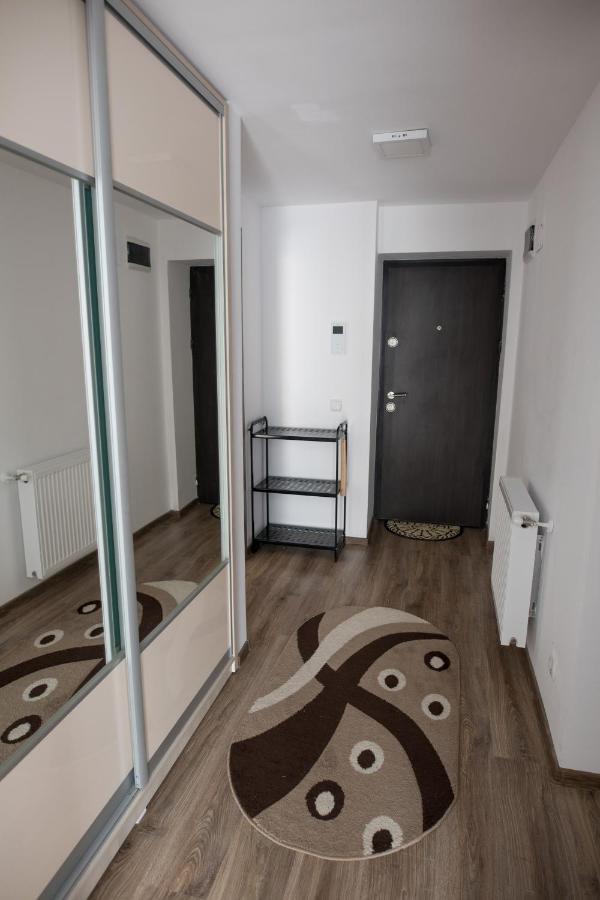 Orchid Luxury Apartment 시나이아 외부 사진